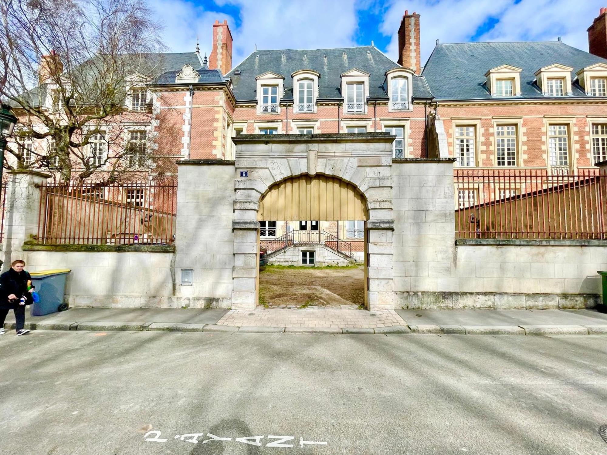 شقة Orleans - Le Royal - Lumineux - Stationnement المظهر الخارجي الصورة